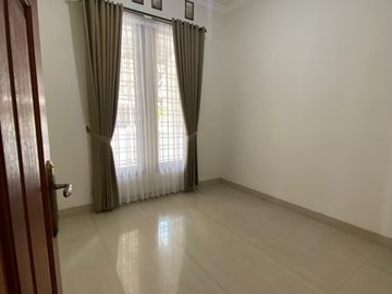 Rumah Galaxy Bekasi | LT 204 m² | 3+1 KT | Siap Huni | Rp85 Juta/Tahun