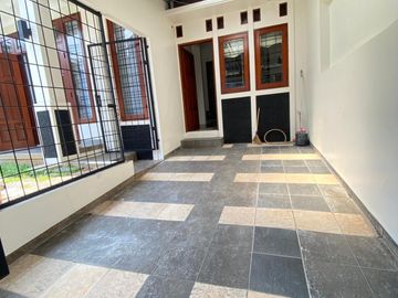 Rumah Galaxy Bekasi | LT 204 m² | 3+1 KT | Siap Huni | Rp85 Juta/Tahun