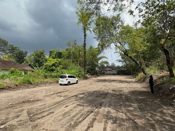 Selangkah Jl SMP N 2 Kalasan Tanah Jogja SHM Cocok Hunian