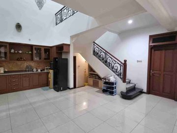 DIJUAL RUMAH VILA BUKIT MAS