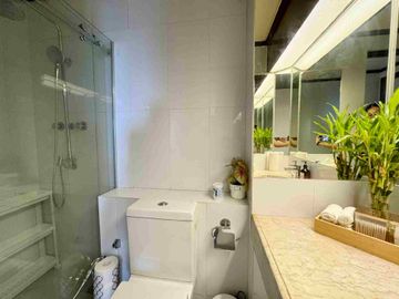 Newly Renovated 2 Bedroom Condominium Unit in Valencia Hills Tower B in Quezon City for Sale