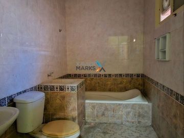 Dijual Rumah Siap Huni di Istana Dieng, Malang Kota