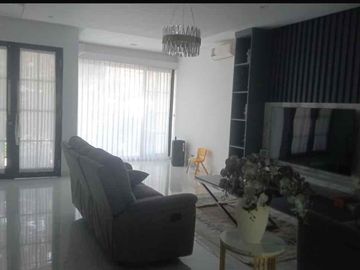 jual cepat rumah 2,5 lantai  the summit rancamaya bogor harga termurah