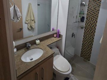 Apartamento en venta en Loma del Indio, El Poblado