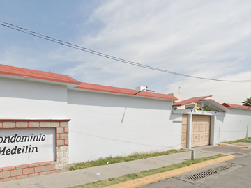 CASA EN VENTA EN FRACC. LAS AMERICAS, CUAUTITLAN, ESTADO DE MEXICO.