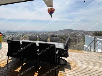 casa con alberca en renta gran jardín