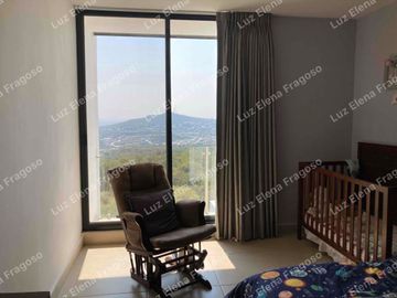 casa con alberca en renta gran jardín