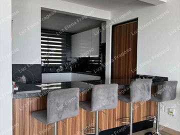 casa con alberca en renta gran jardín