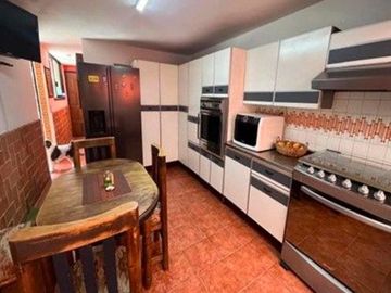 CASA EN VENTA, C. SEBASTIAN BENALCAZAR COL. MIRASIERRA MUN. SAN PEDRO GARZA GARCIA C.P. 66240
