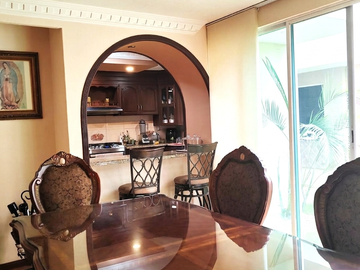 La residencia que redefine tu estilo de vida en Hacienda del Valle. 4 habitaciones, 4.5 baños