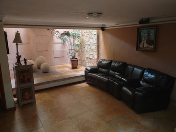 La residencia que redefine tu estilo de vida en Hacienda del Valle. 4 habitaciones, 4.5 baños