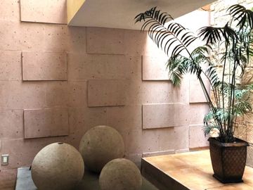 La residencia que redefine tu estilo de vida en Hacienda del Valle. 4 habitaciones, 4.5 baños