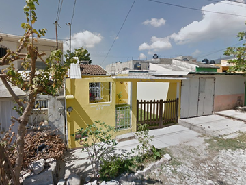 Casa en Venta en C. Alejandrina, Jardines del Pedregal, 29049 Tuxtla Gutiérrez, Chis.