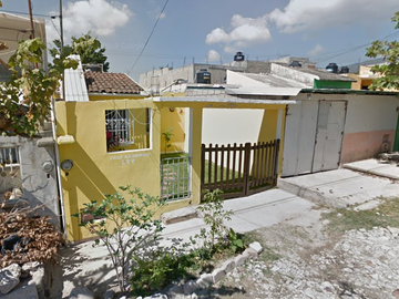 Casa en Venta en C. Alejandrina, Jardines del Pedregal, 29049 Tuxtla Gutiérrez, Chis.