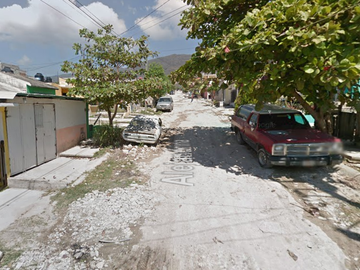 Casa en Venta en C. Alejandrina, Jardines del Pedregal, 29049 Tuxtla Gutiérrez, Chis.