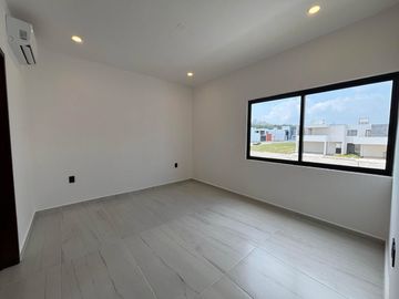 VENDO CASA EN BOCA DEL RIO CERCA DE PLAZA AMERICAS