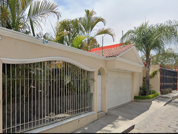 VENTA DE CASA EN Morelos 215a, El Jordan, Puente Grande, Jalisco, México