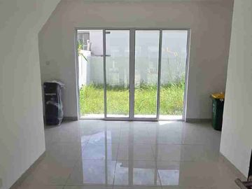RUMAH STRATEGIS TENAYAN RAYA – SIAP HUNI