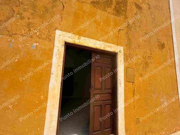 LOCAL COMMERCIAL EN IZAMAL PRIMER CUADRO