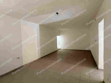 LOCAL COMMERCIAL EN IZAMAL PRIMER CUADRO