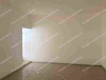 LOCAL COMMERCIAL EN IZAMAL PRIMER CUADRO