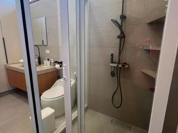 27M-FOR SALE BRAND NEW HOUSE & LOT w/4 SPACIOUS BEDROOMS, LOCATED IN PATUTONG MALAKI SOUTH TAGAYTAY CITY