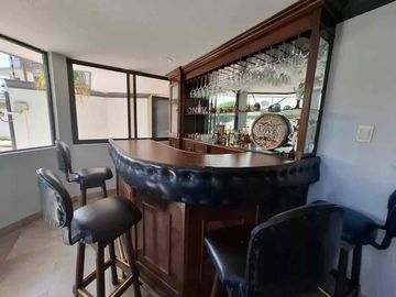 CASA EN VENTA EN ESTRELLAS DEL SUR, ESQUINA, 4 RECÁMARAS CON VESTIDOR Y BAÑO COMPLETO, PUEBLA