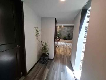 CASA EN VENTA EN ESTRELLAS DEL SUR, ESQUINA, 4 RECÁMARAS CON VESTIDOR Y BAÑO COMPLETO, PUEBLA