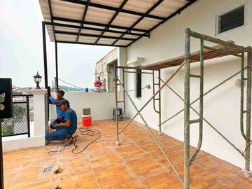 Rumah American Clasic di Beji Depok