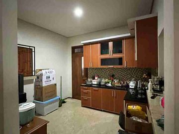 Jual  cepat rumah Muslim Town House Nur Azz  Ciracas Kelapa Dua Wetan Jakarta Timur
