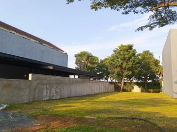 Jarang Ada!! Kavling Luas 180 Meter di East Terrace Metland Puri
