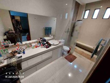 rumah 2lantai minimalis lokasi strategis di mitra dago antapani bandung