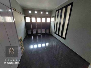 rumah 2lantai minimalis lokasi strategis di mitra dago antapani bandung