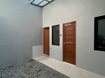 Jual Rumah Baru Klampis Surabaya