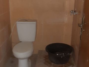 DIJUAL/DISEWA RUKO TAMAN HOLIS INDAH 2 BANDUNG JU
