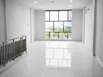 Di Jual Ruko Delft  ,CPI ,Makassar