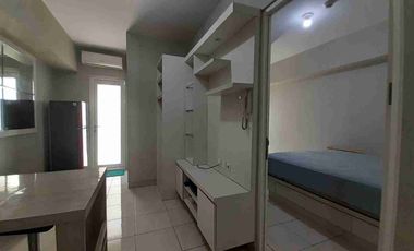 Dijual apartemen 2 br furnished di springlake Summarecon bekasi