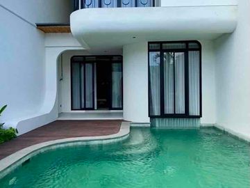 DI JUAL VILLA MEDITRRANEAN