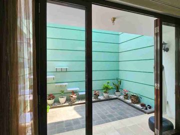 Rumah cantik siap huni di Discovery Residence Bintaro