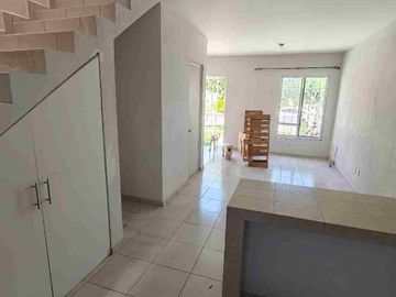 RENTO CASA NUEVA