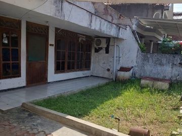 Bonus Bangunan Tanah Donowati Sukomanunggal, Surabaya Barat