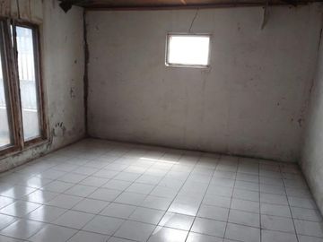 Bonus Bangunan Tanah Donowati Sukomanunggal, Surabaya Barat