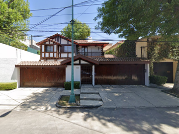 VENTA DE CASA EN LOMAS DE CHAPULTEPEC, MIGUEL HIDALGO, CDMX.
