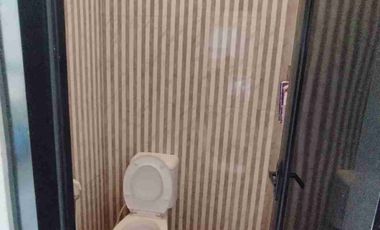 Dijual rumah ada kolam renang full renov siap huni di Pekayon Bekasi Selatan