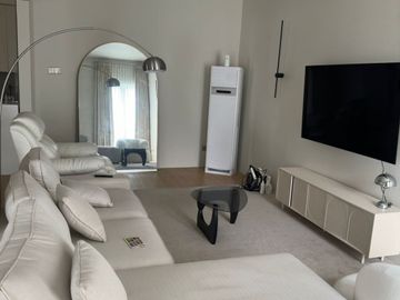 Rumah mewah Hook Pasadena Grand Residences Gading Serpong