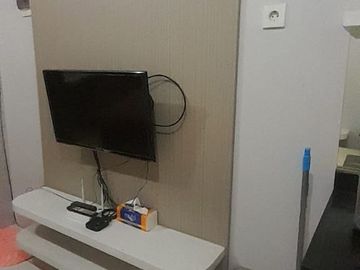 Apartemen Educity Stanford Full Furnish Siap Huni View Kolam Bebek