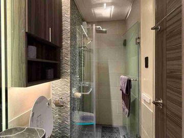 RENT TO OWN CONDO FOR SALE THE CIRRUS RESIDENCES IN BRIDGETOWNE PASIG BY RLC