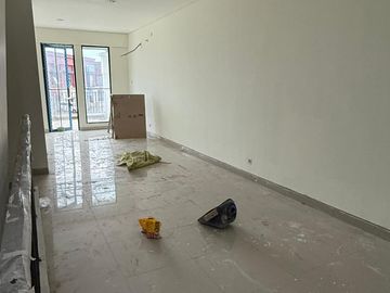 Disewakan Ruko Brand New Gading Serpong di Hudson By Rumah Chinida (Dw)