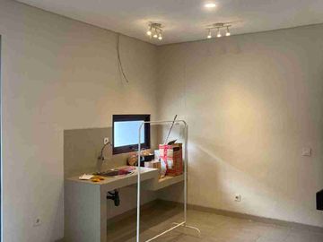 Disewakan Rumah Mozia Semi Furnished di BSD