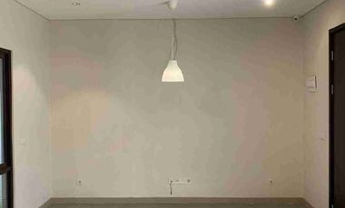 Disewakan Rumah Mozia Semi Furnished di BSD